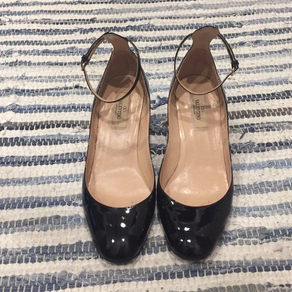 Valentino black patent leather Mary Janes 38.5 - Picture 4 of 6